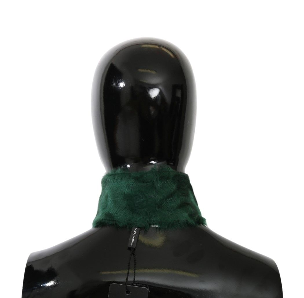Bufanda de piel de cordero con cuello de piel verde