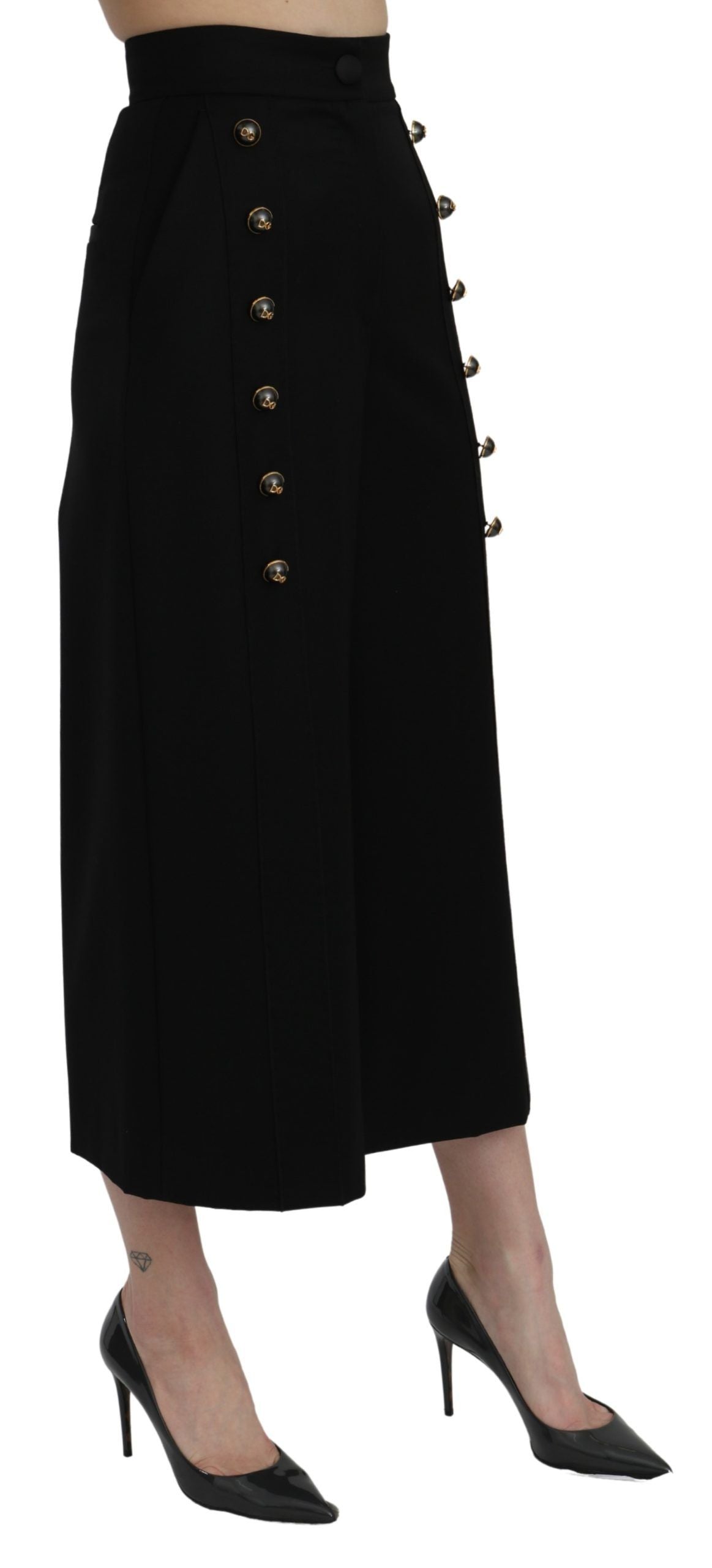 Pantalones negros de cintura alta y pierna ancha