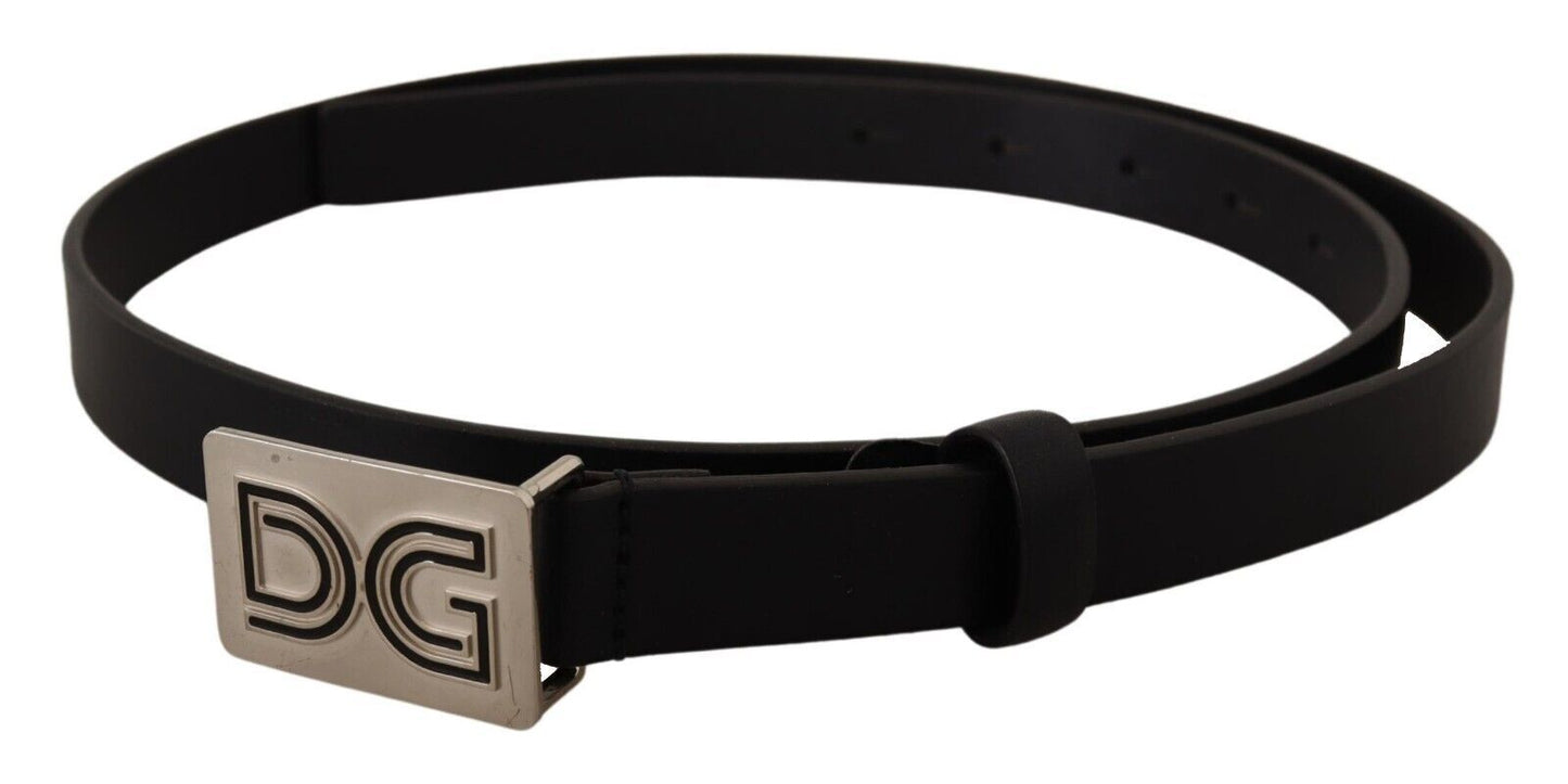 Cinturón de cuero negro con hebilla plateada con logotipo DG