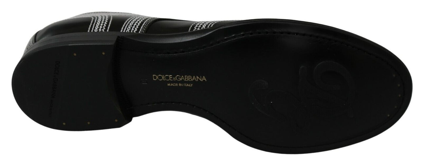 Zapatos Derby formales de cuero negro con cordones blancos
