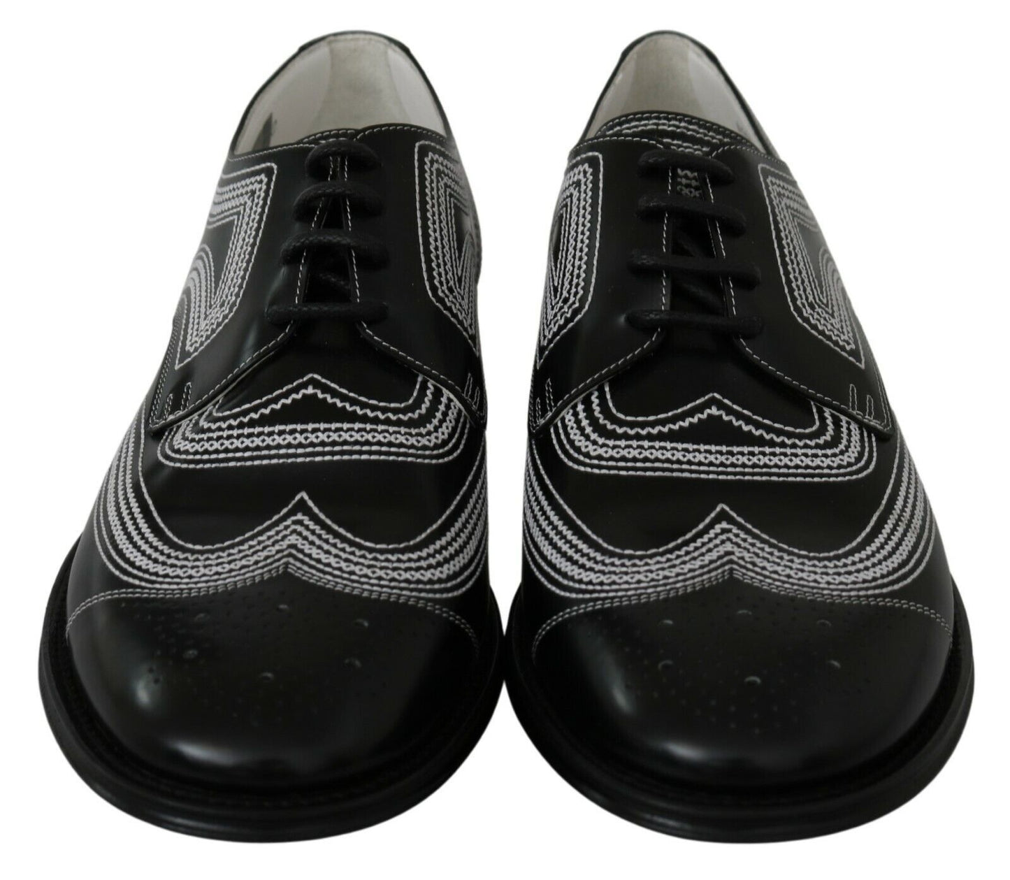 Zapatos Derby formales de cuero negro con cordones blancos