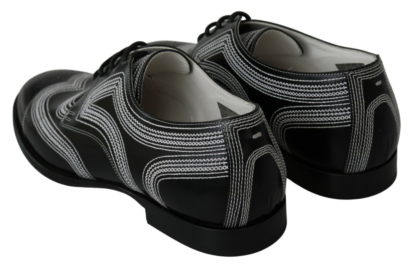 Zapatos Derby formales de cuero negro con cordones blancos