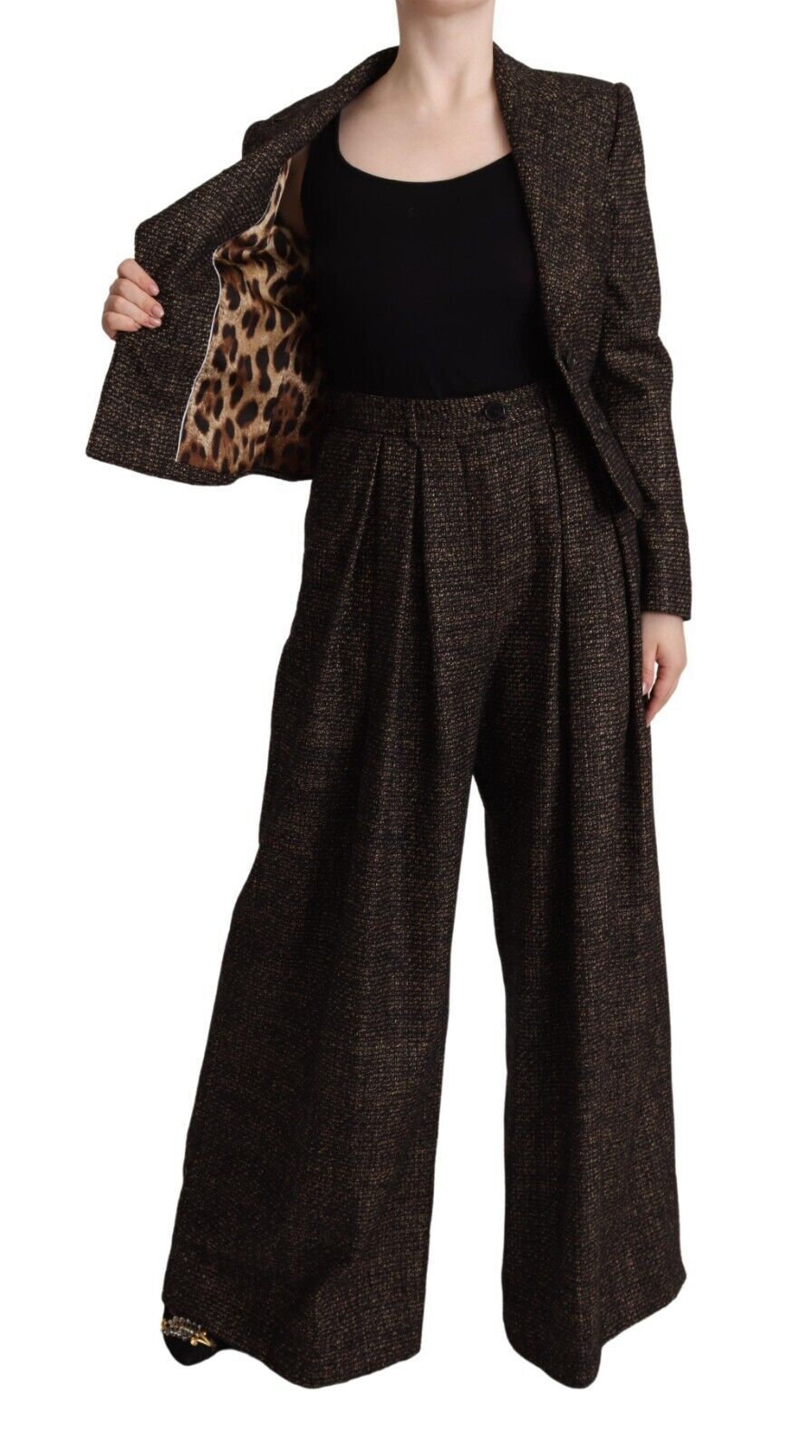 Chaqueta y pantalón de dos piezas de lana marrón oscuro con botonadura sencilla