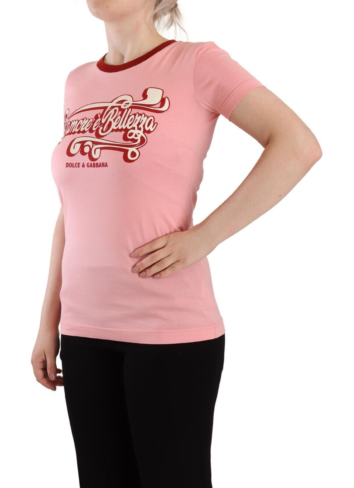 Camiseta de algodón rosa de manga corta con cuello redondo