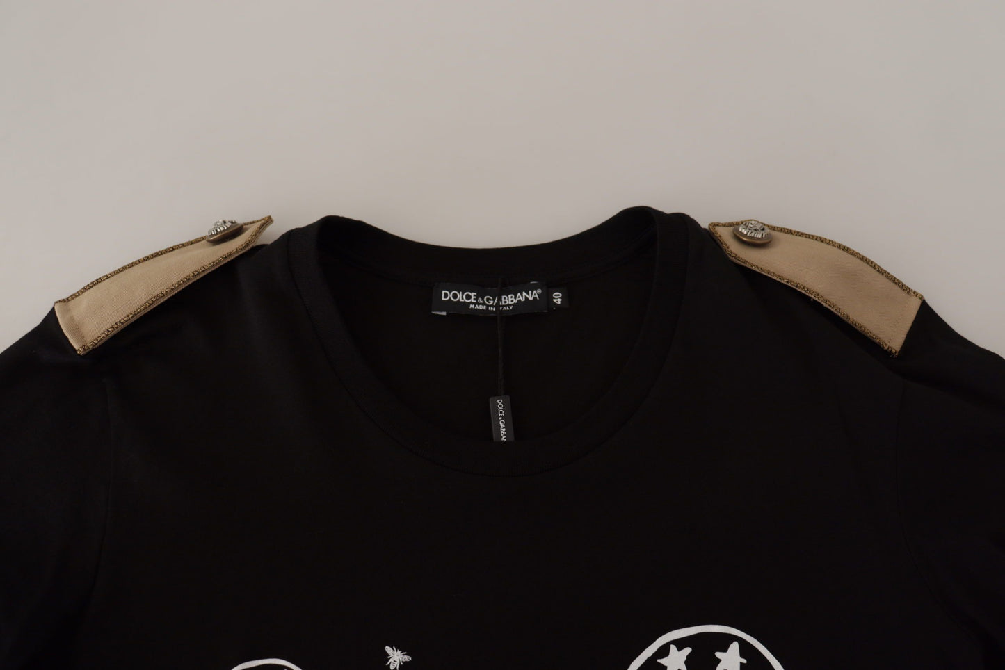 Camiseta de algodón con cuello redondo y motivo de logotipo negro