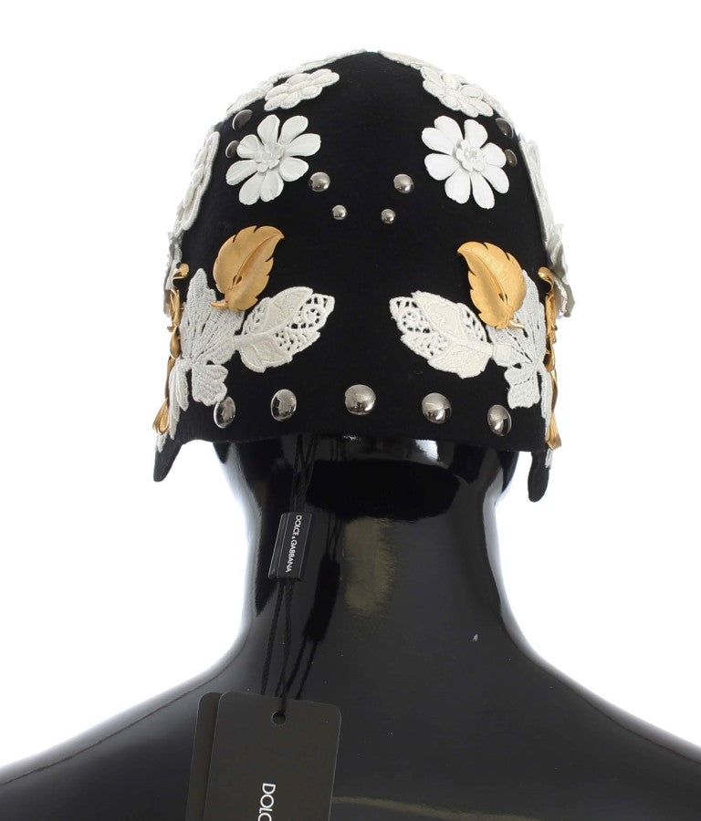 Sombrero de lana negra con estampado floral blanco y pan de oro