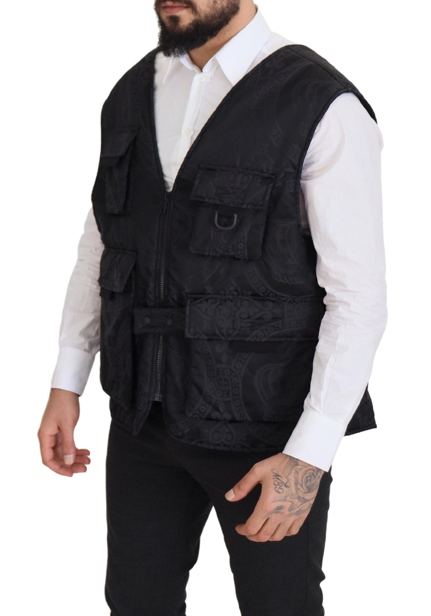 Chaqueta sin mangas de nailon negro con cremallera completa