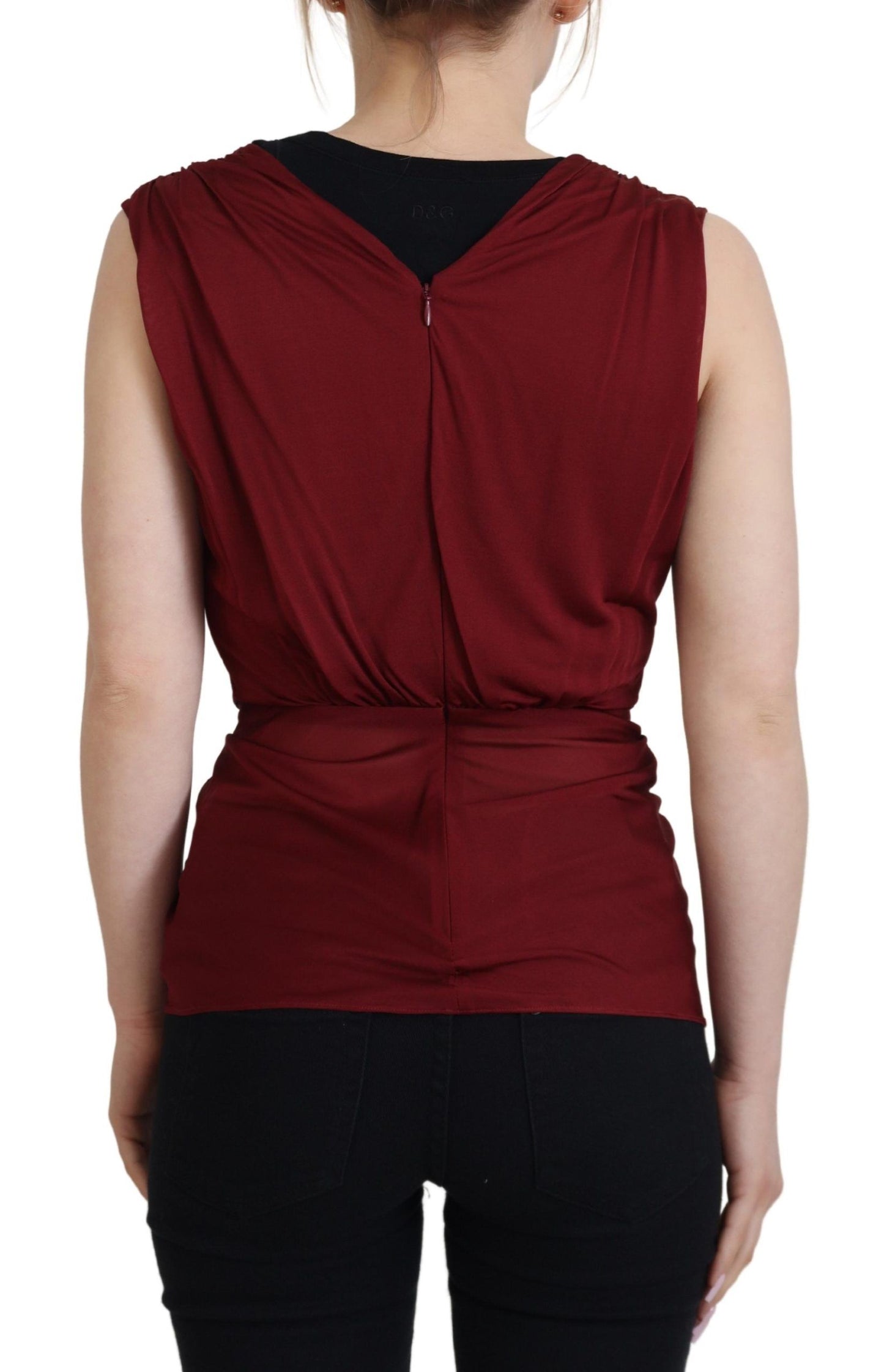 Blusa de seda elástica color burdeos