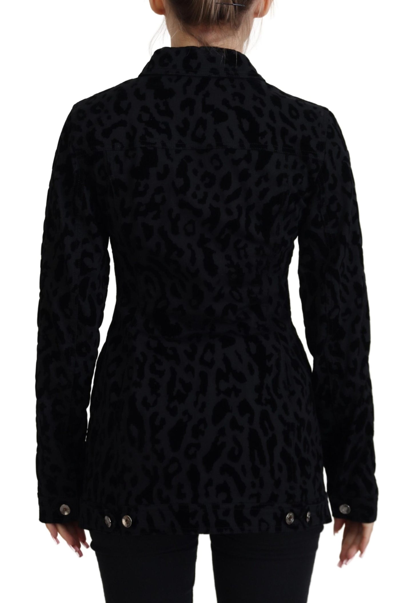 Chaqueta vaquera de algodón y manga larga con estampado de leopardo negro