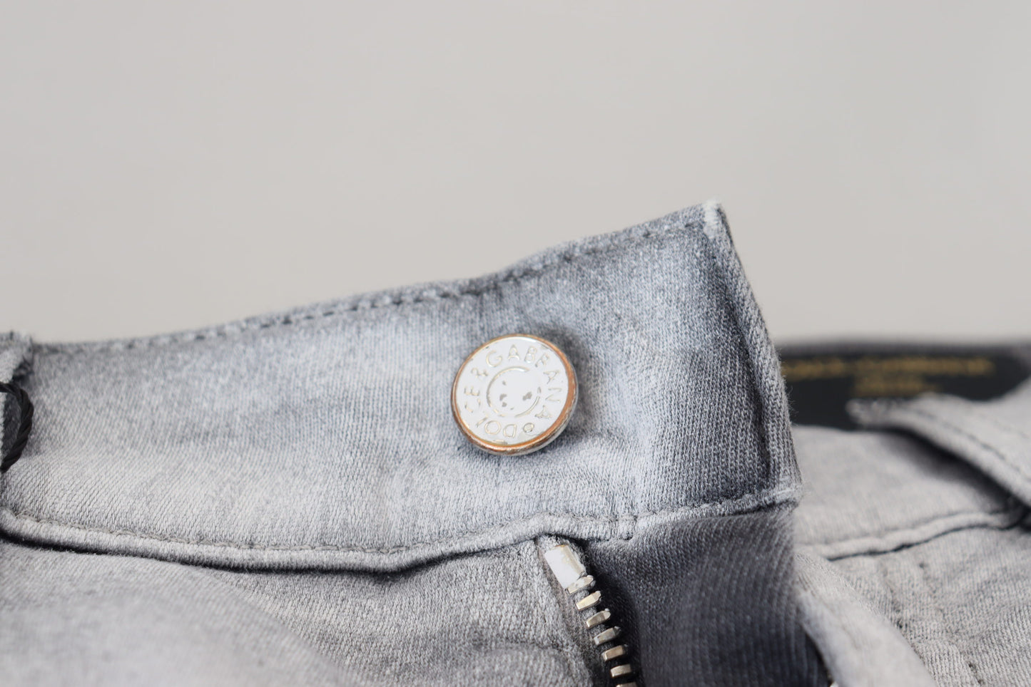 Jean skinny gris délavé pour homme