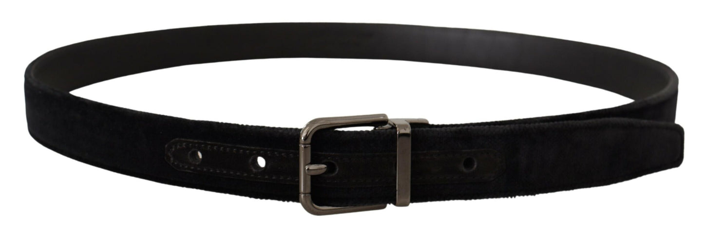 Ceinture en velours noir avec boucle en métal argenté et logo