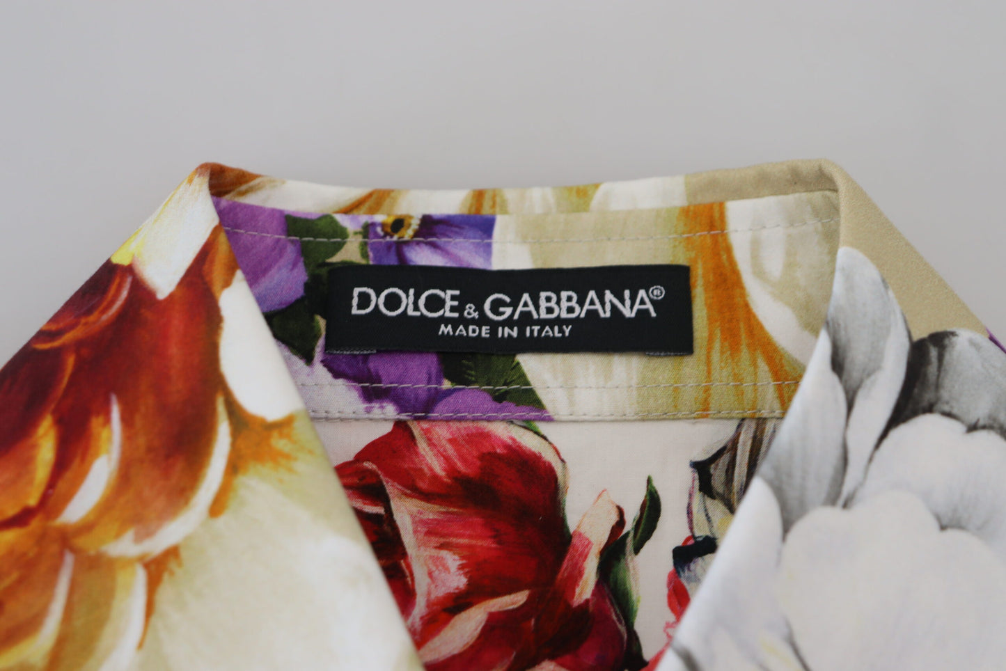 Blusa de algodón con cuello y estampado floral multicolor