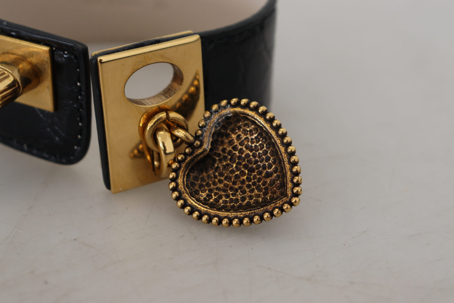 Bracelet porte-clés cœur DG en cuir dauphin noir