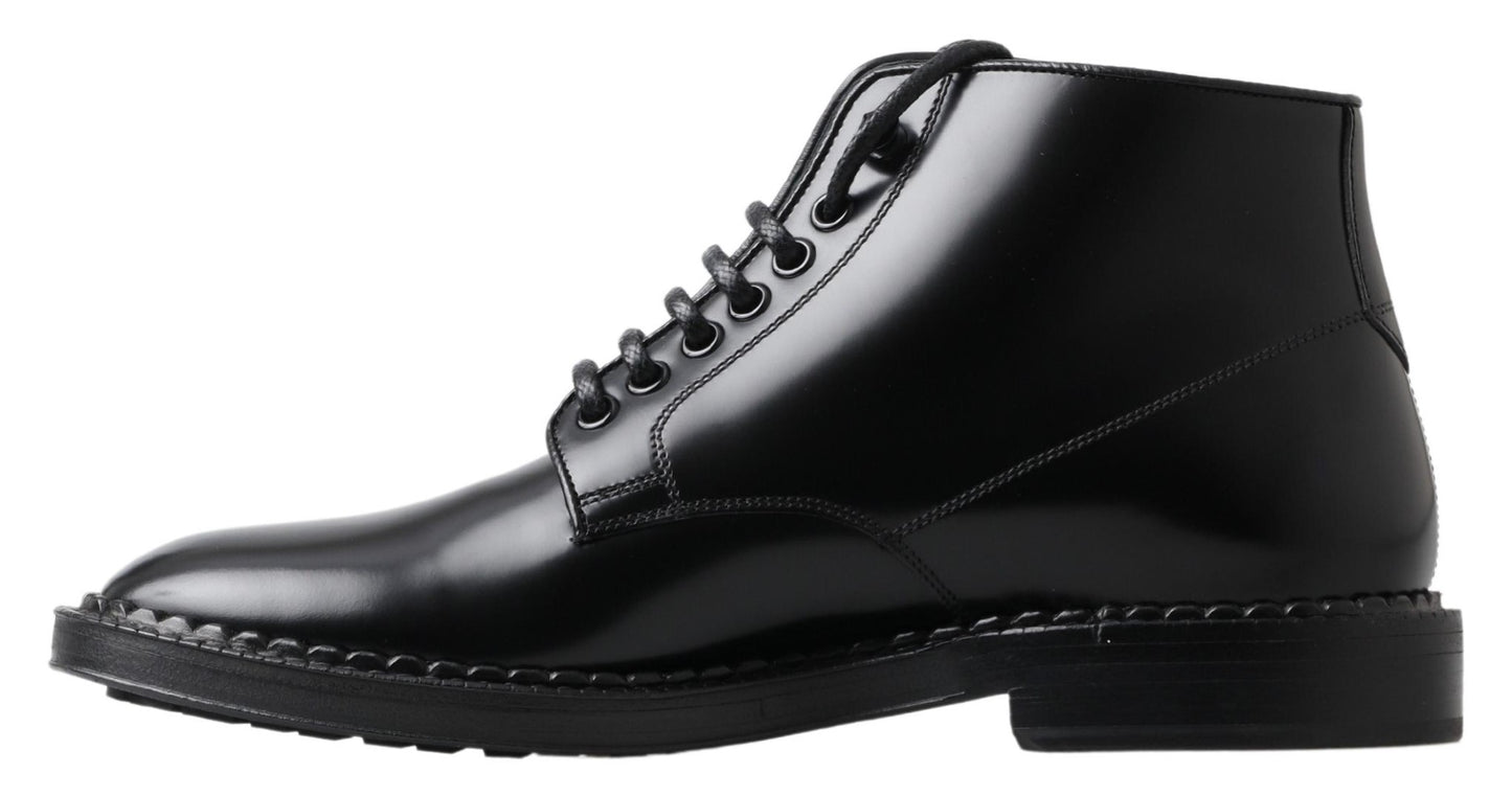 Botas cortas de cuero negro para hombre con cordones