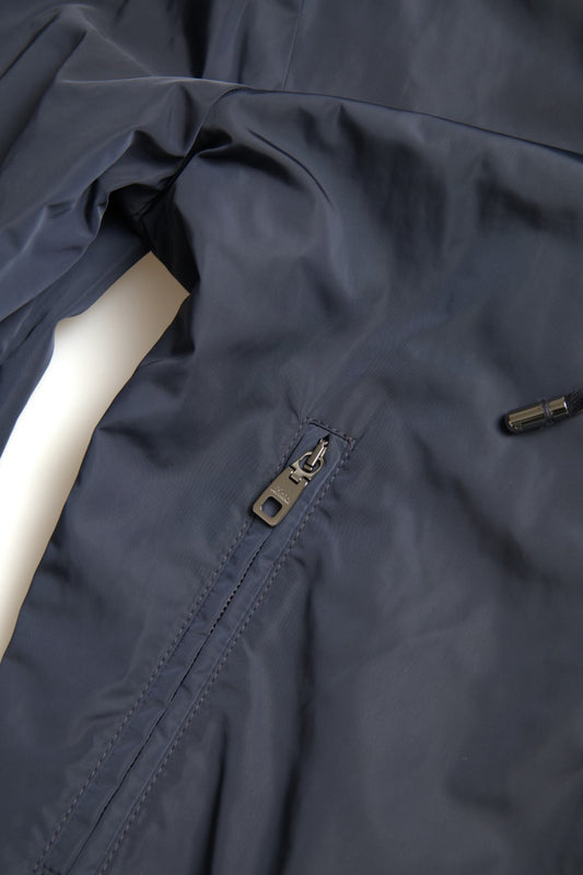 Suéter de poliéster con cremallera completa y capucha con logotipo azul