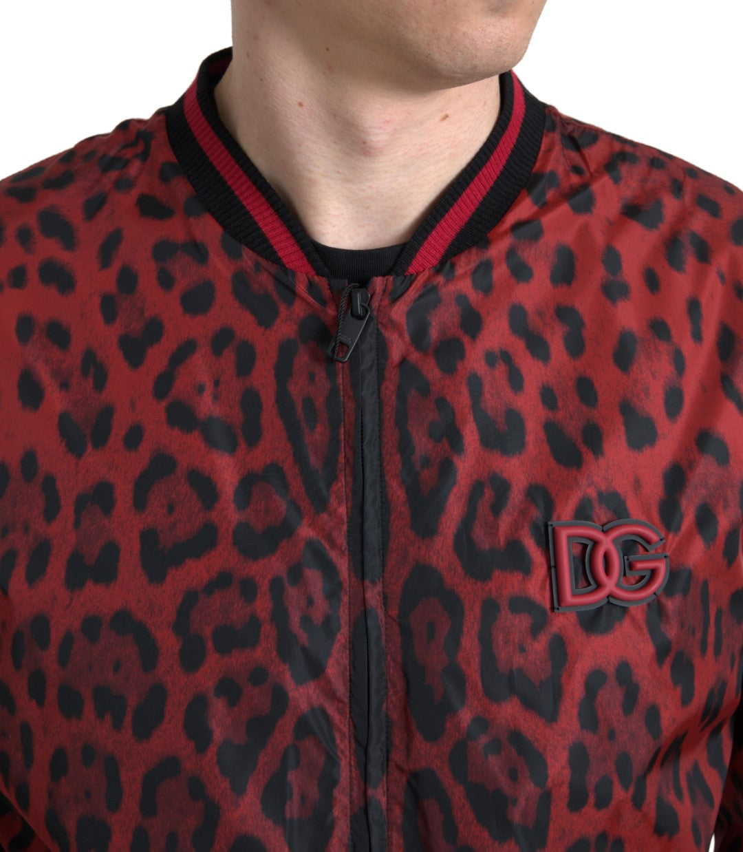 Blouson court aviateur léopard rouge