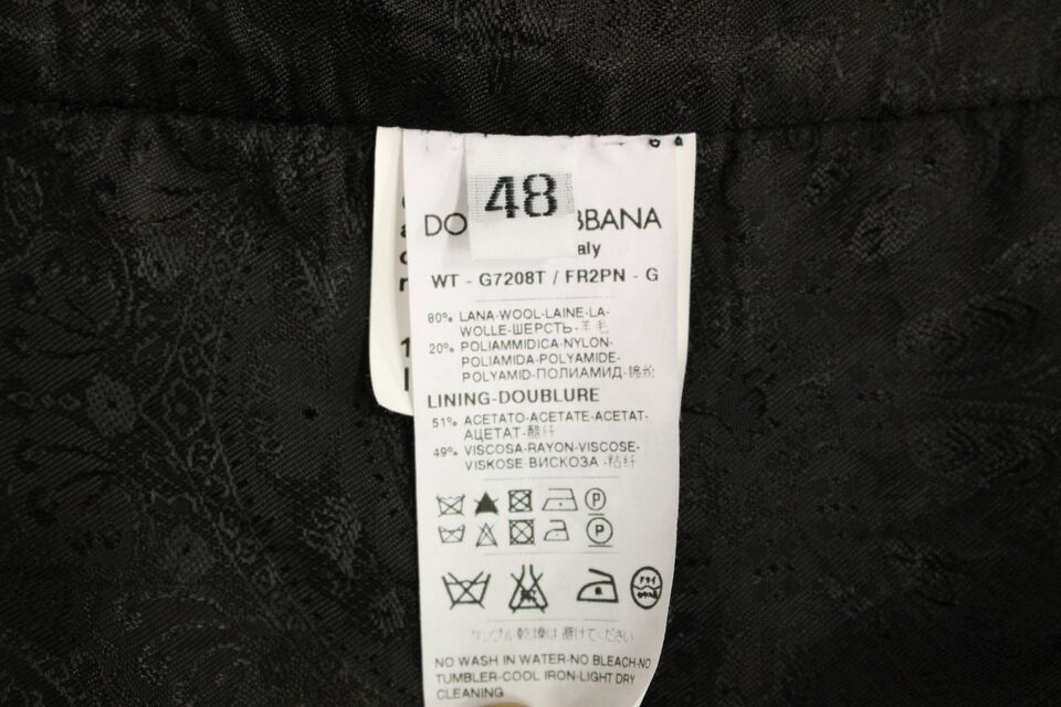 Gilet en laine à rayures noires avec logo