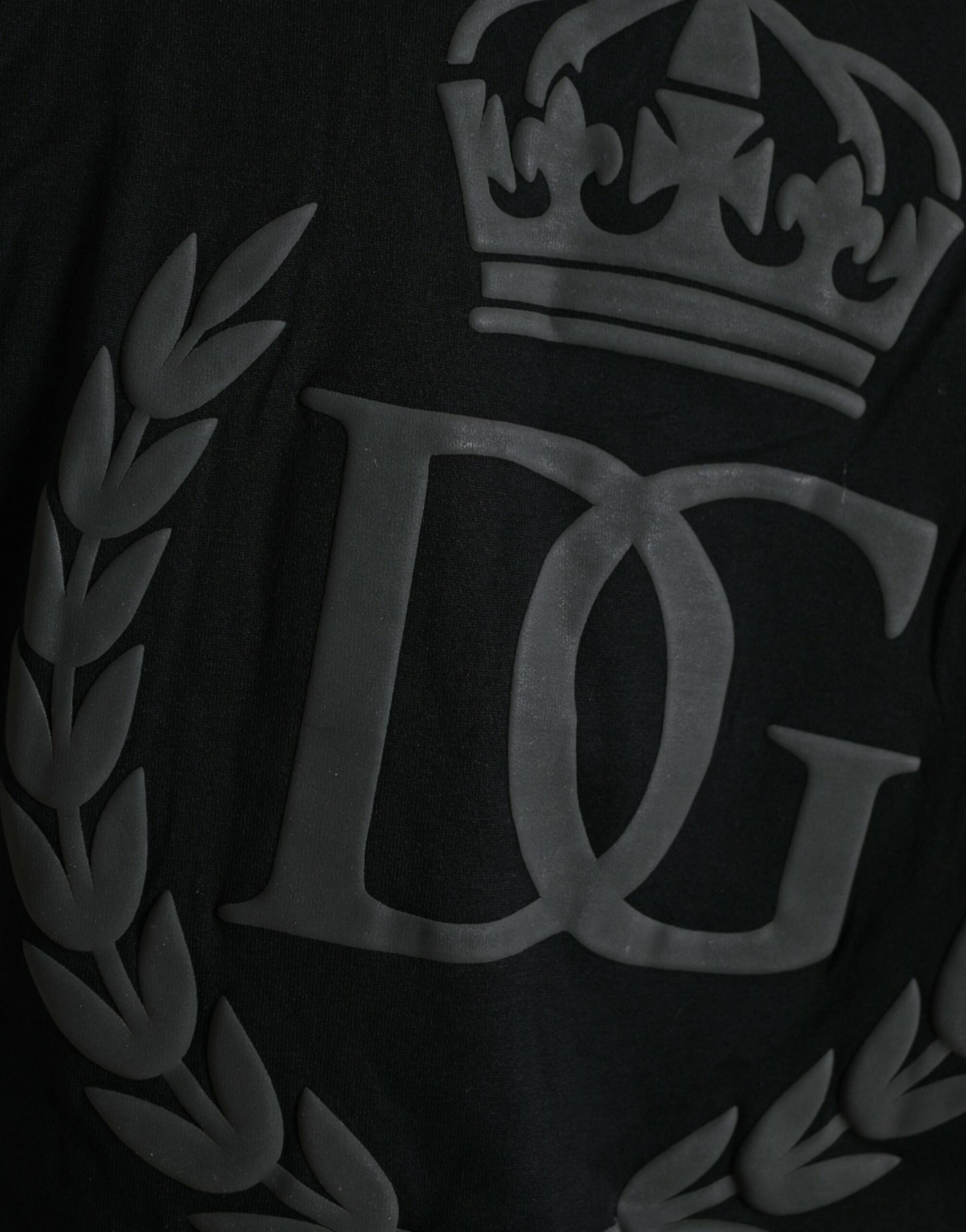 Black Logo Embossed Crew Neck Short Sleeves T-shirt