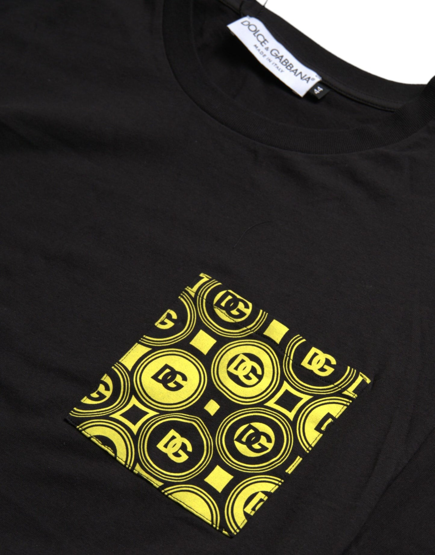 T-shirt noir à col rond et poche imprimée en coton