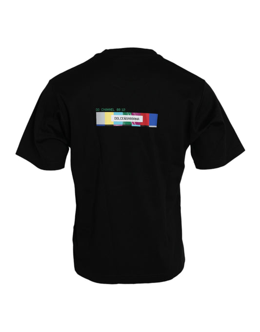 Camiseta de cuello redondo "Black With Love Always"