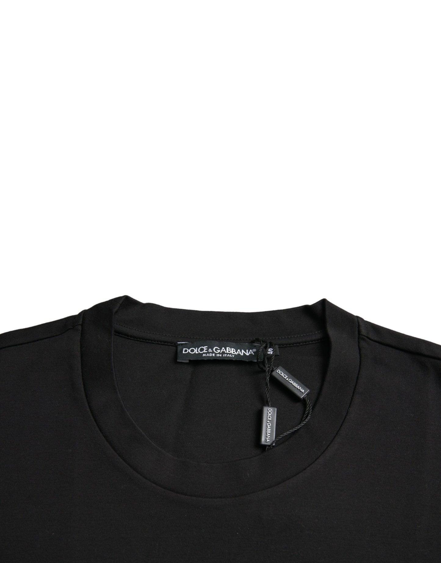 T-shirt ras du cou « Black With Love Always »