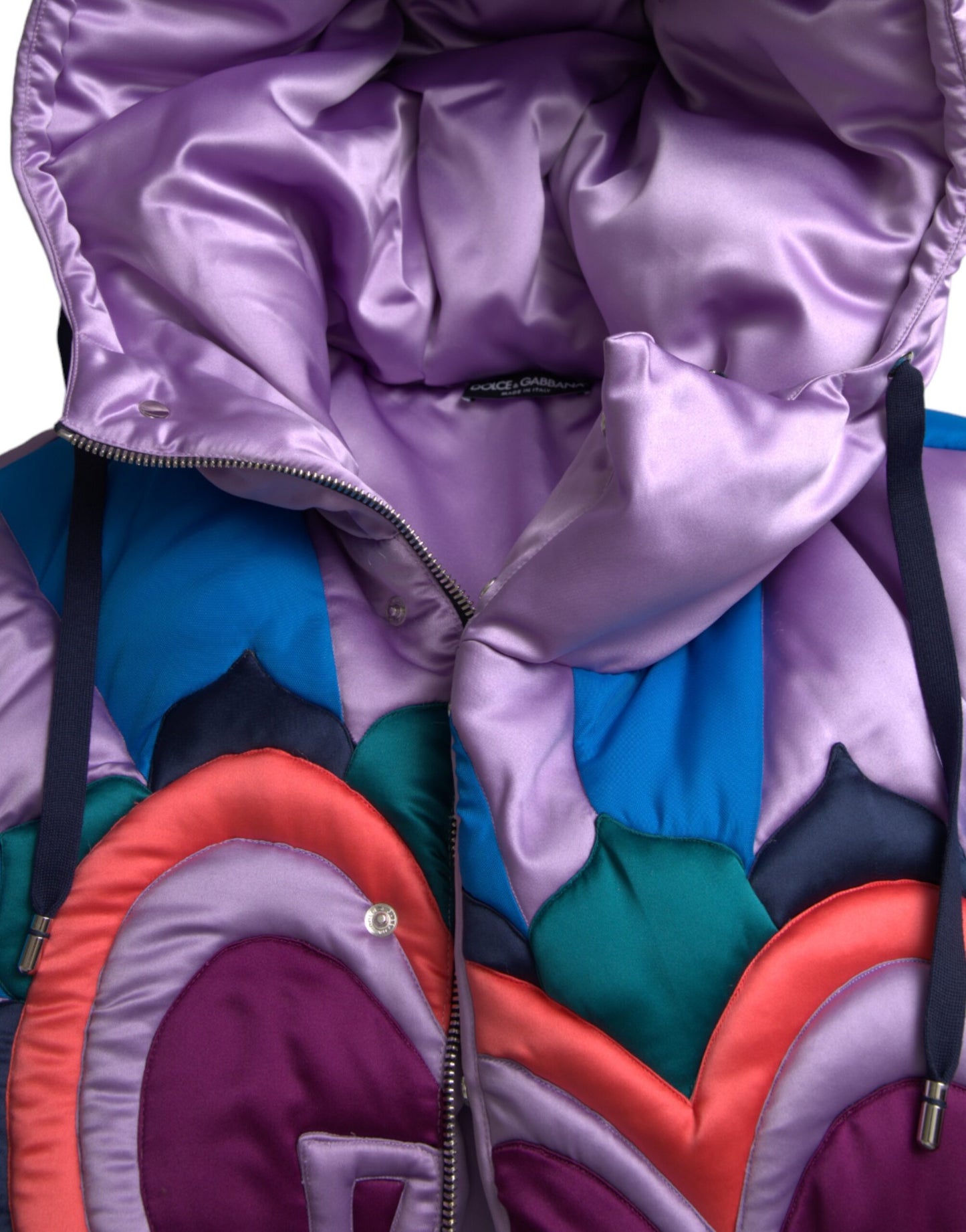 Doudoune à capuche avec logo cœur multicolore