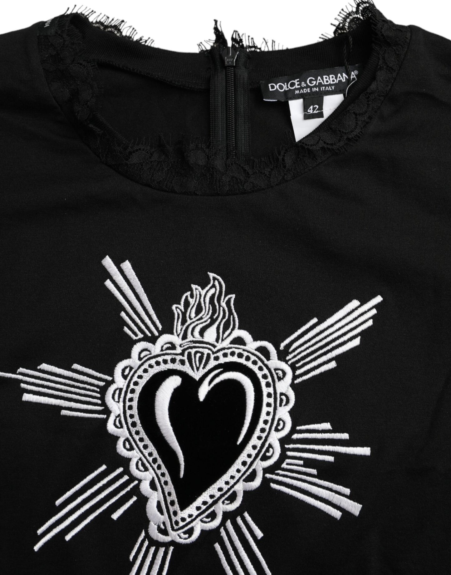 Camiseta negra de encaje de algodón con estampado del Sagrado Corazón