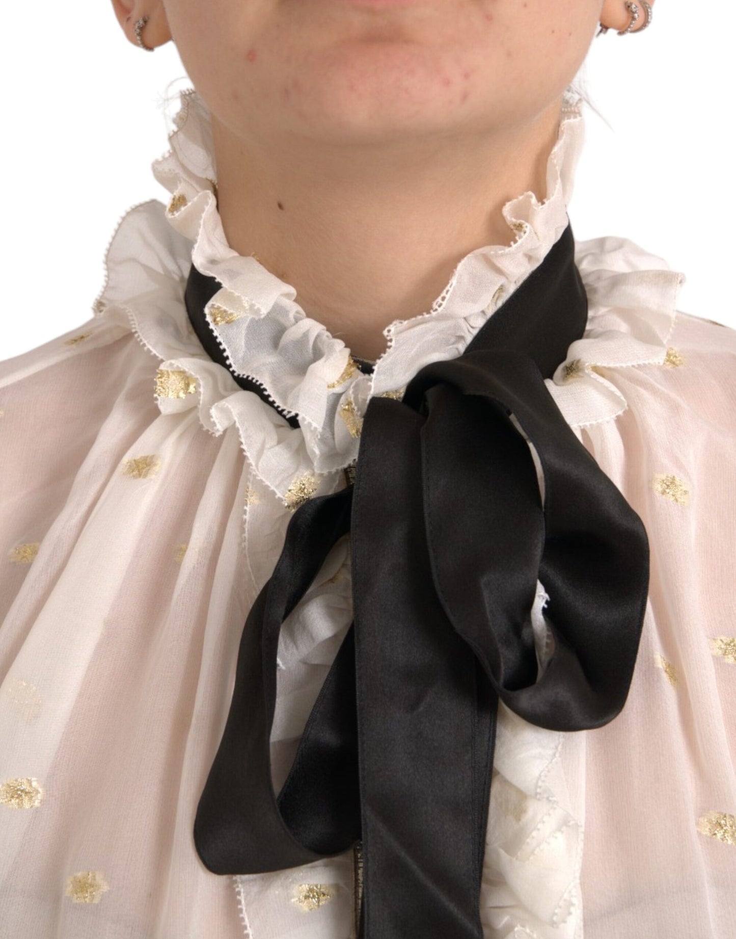 Blusa con cuello Ascot en mezcla de seda color blanco roto