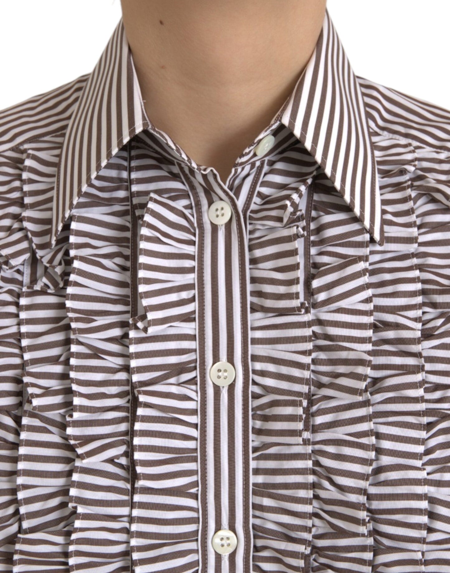 Top de algodón con mangas largas y cuello con volantes de rayas blancas