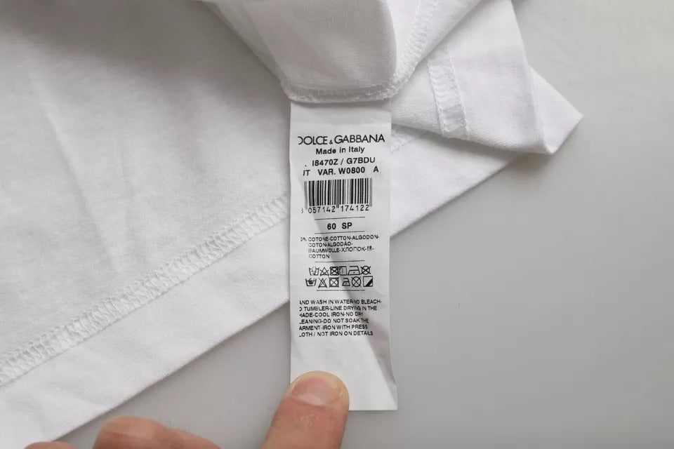 T-shirt blanc à manches courtes et col rond en coton