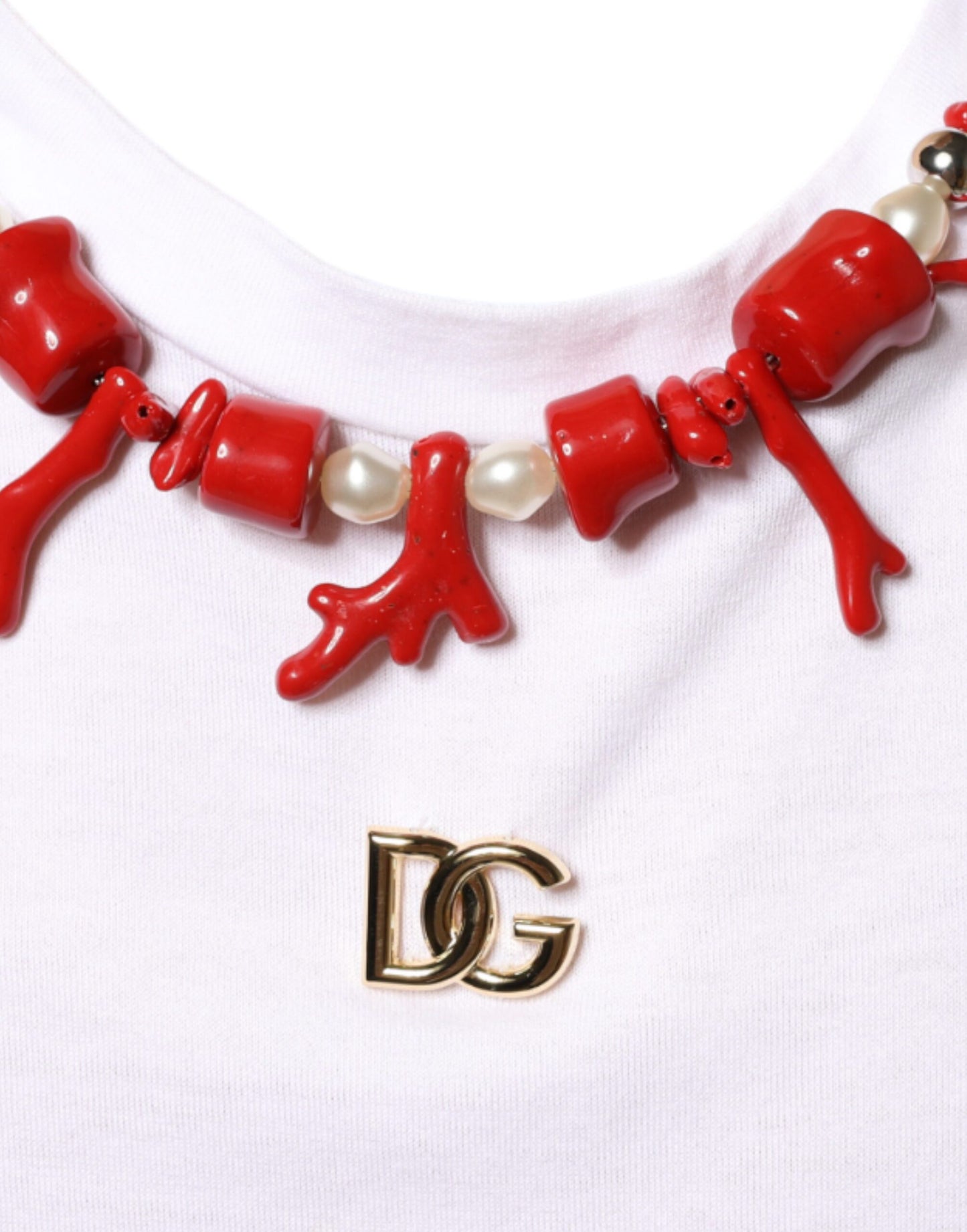 T-shirt en coton blanc orné d'un collier