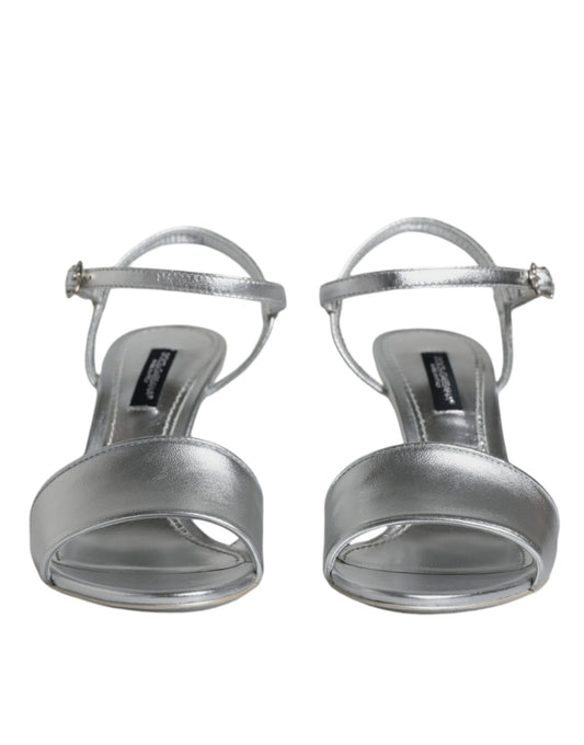 Sandalias plateadas con tiras en el tobillo y tacones KEIRA
