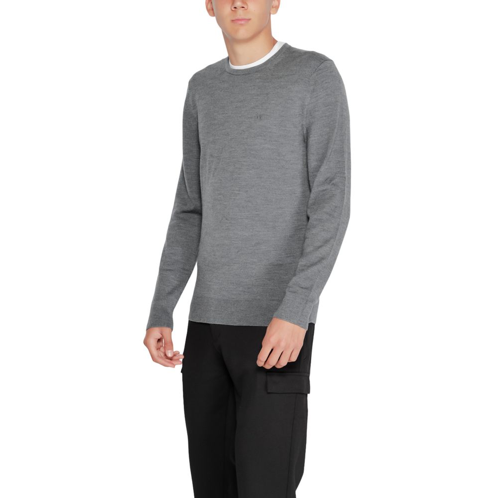 Ropa deportiva de lana reciclada gris