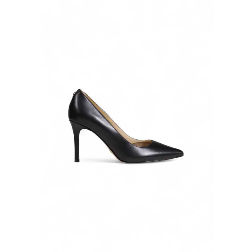 Talons hauts en cuir noir