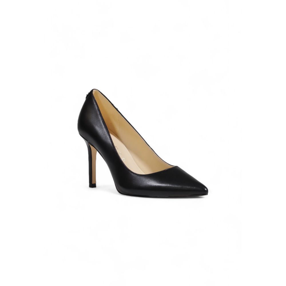 Talons hauts en cuir noir