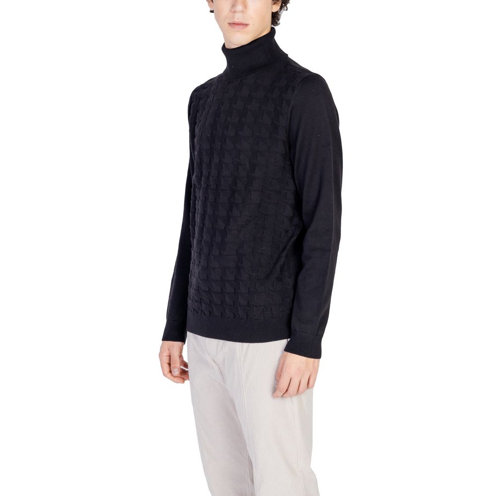 Black Cotton Turtleneck