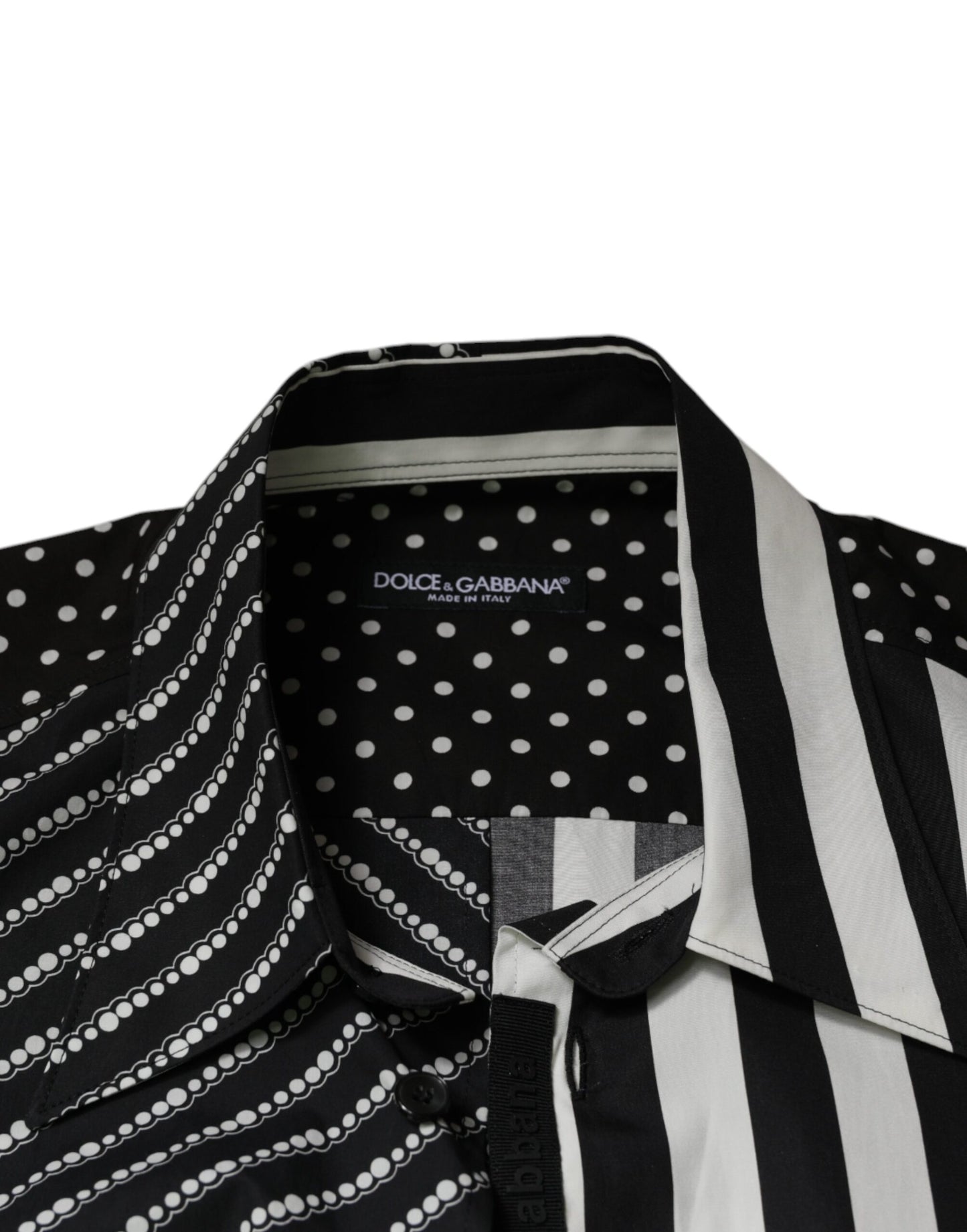 Chemise décontractée boutonnée à rayures noires et blanches