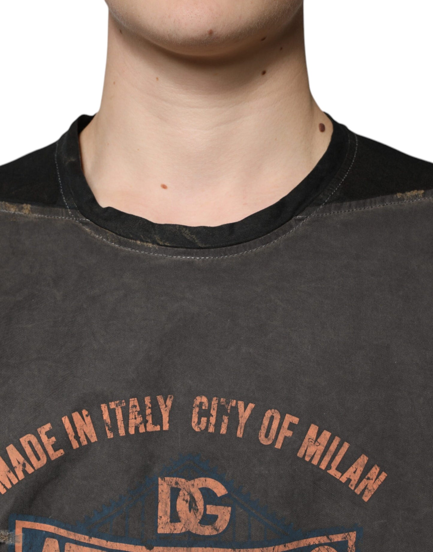 T-shirt col rond en coton à imprimé graphique marron