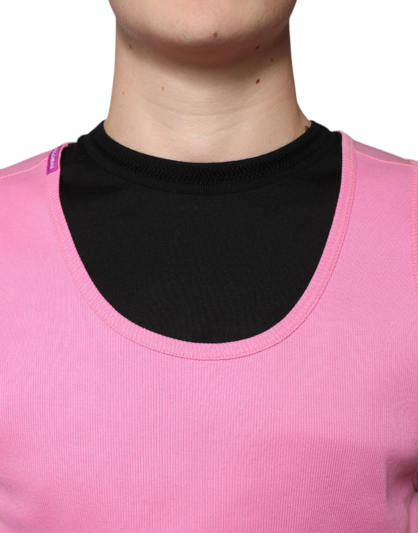 T-shirt sans manches à col rond en coton rose