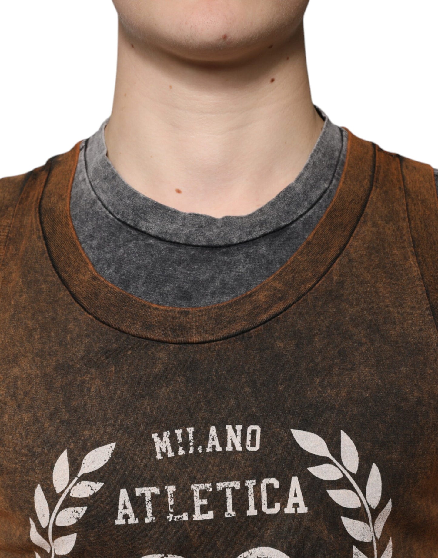T-shirt sans manches à col rond en coton marron