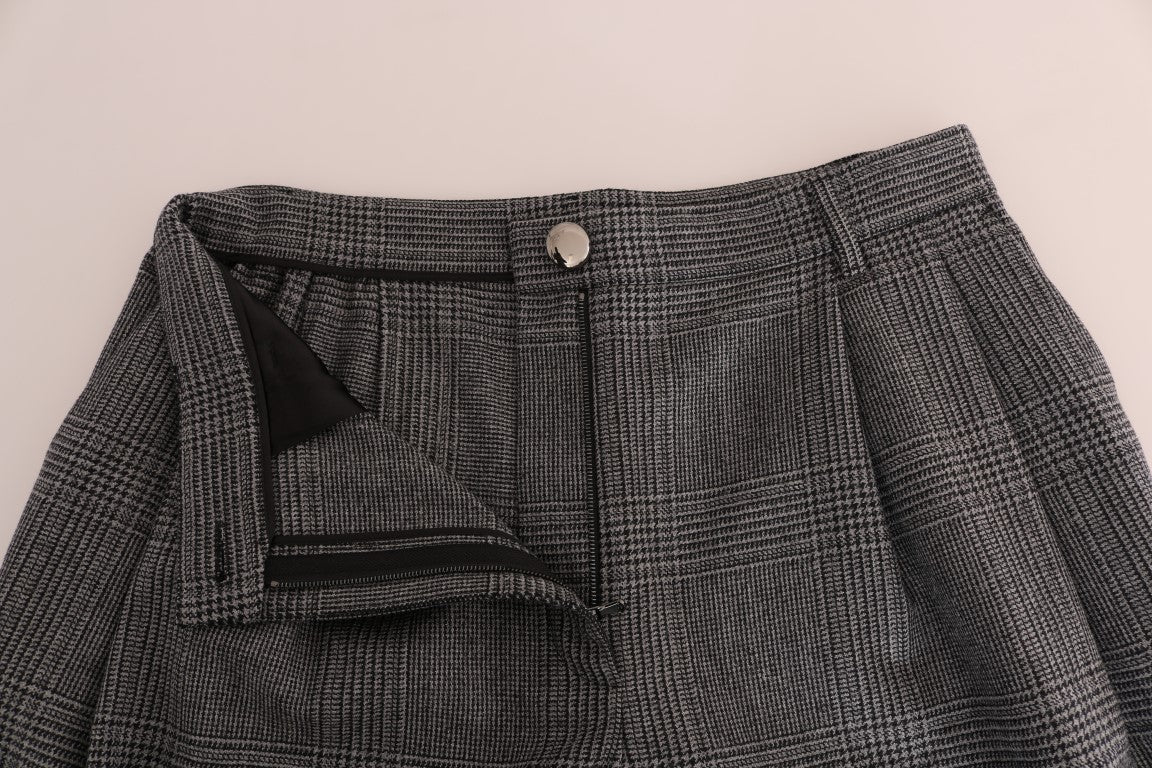 Pantalones capri de lana gris