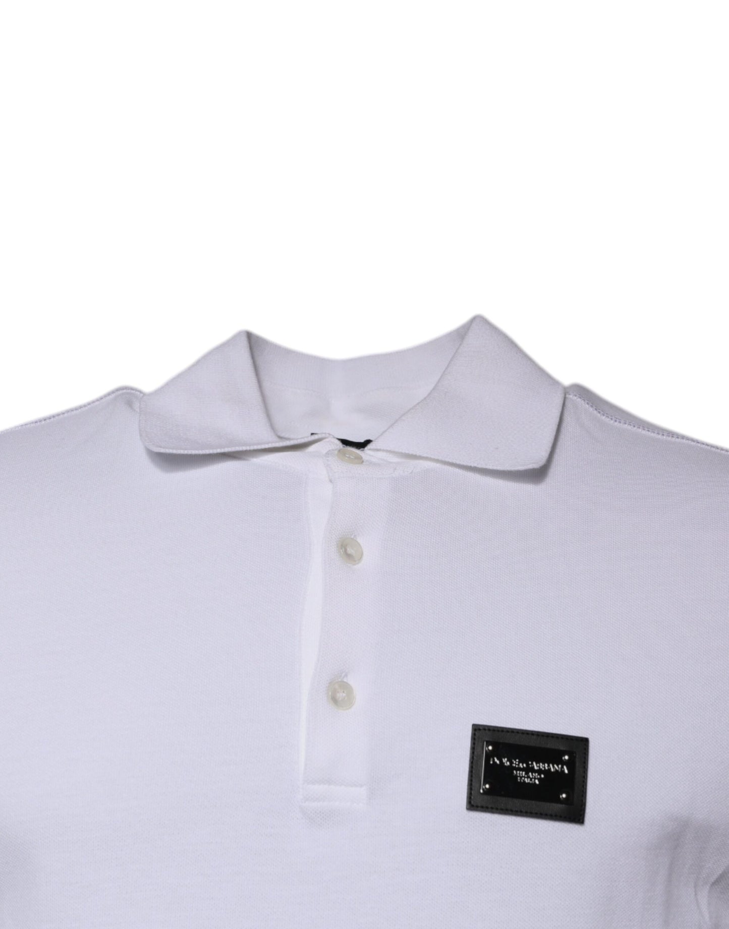 Polo à col en coton blanc avec logo et plaque