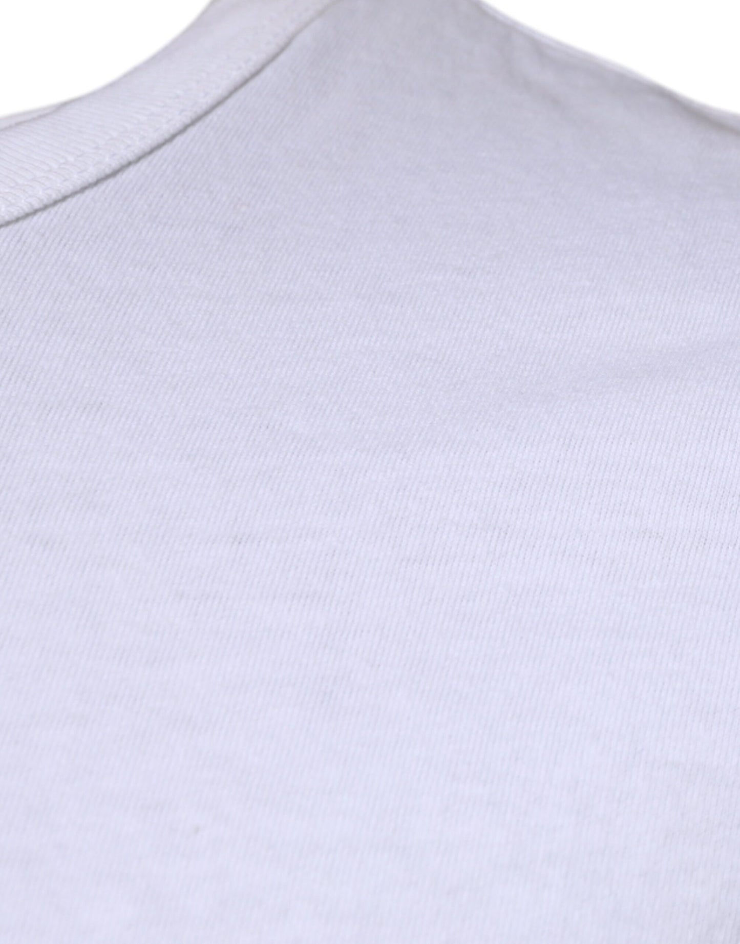 T-shirt à manches courtes et col ras du cou à rayures blanches