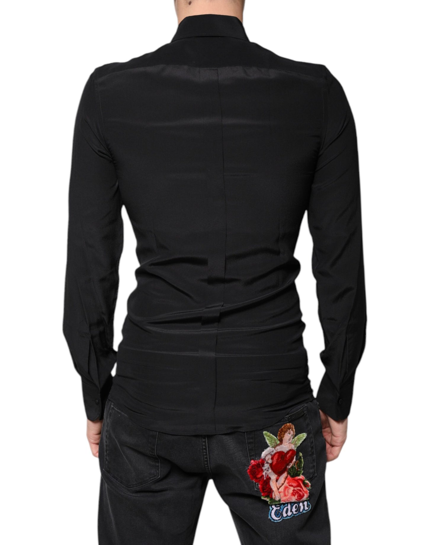 Chemise en soie noire à manches longues dorée