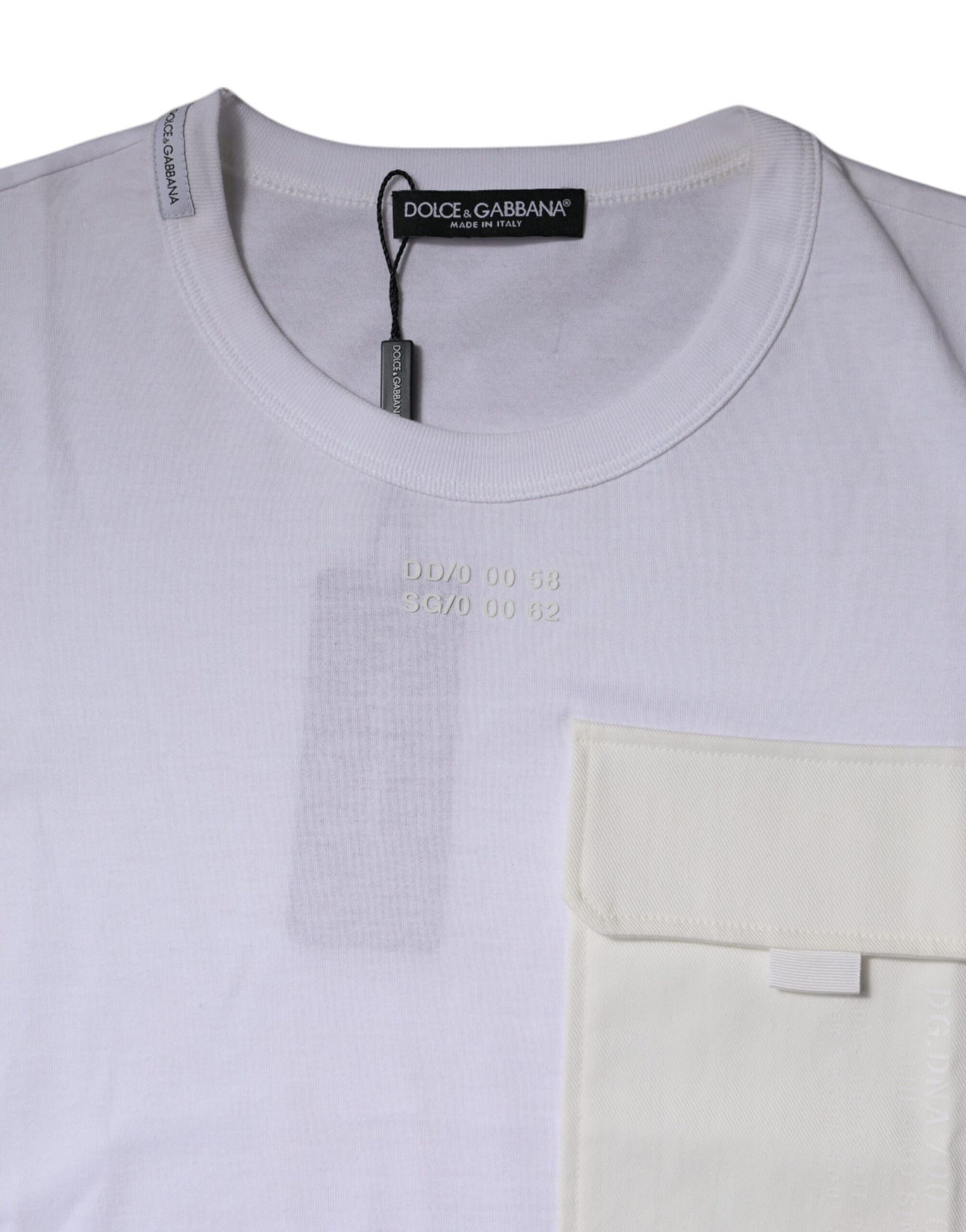 T-shirt blanc à manches courtes et col ras du cou en coton