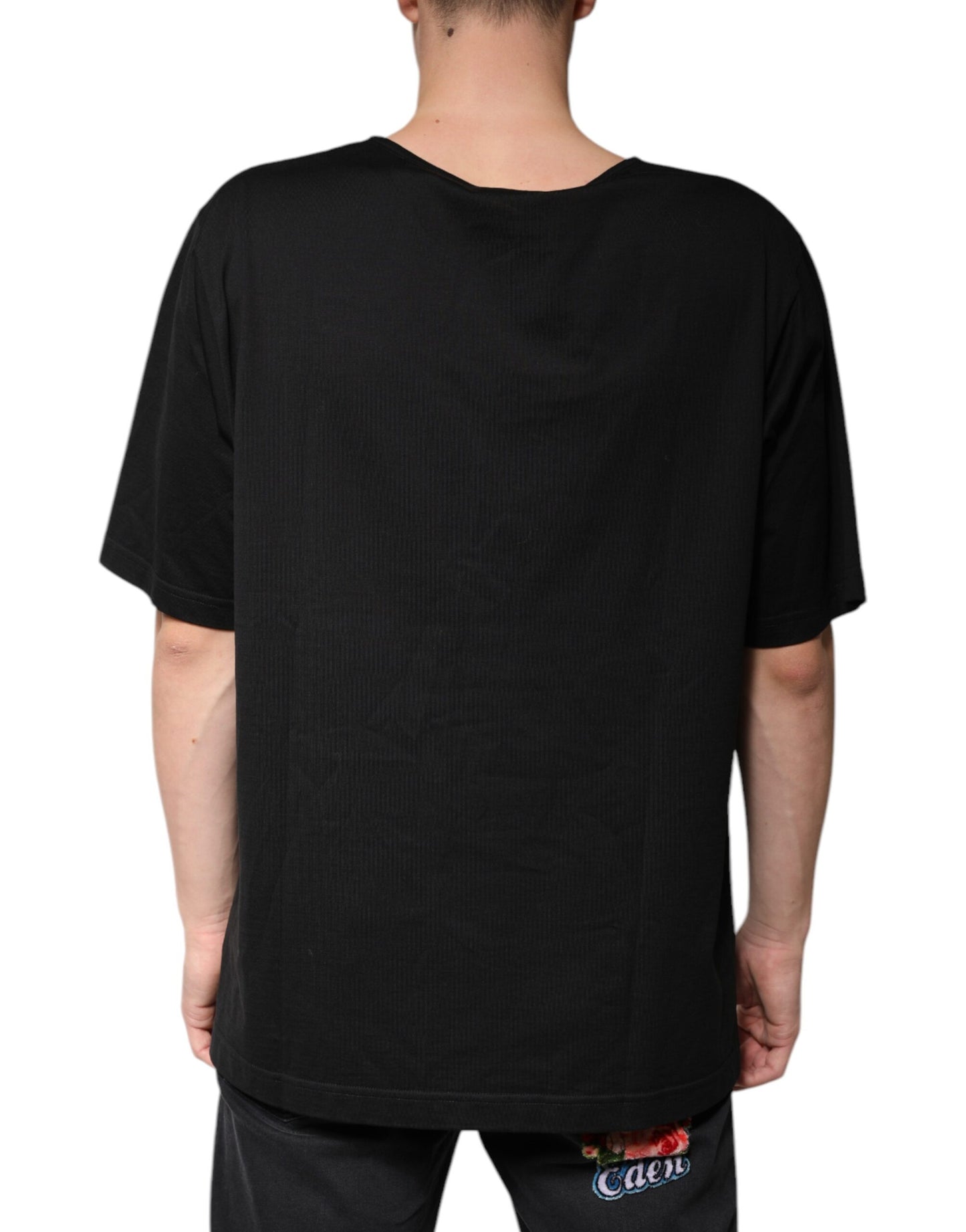 T-shirt noir à manches courtes et col en V en coton
