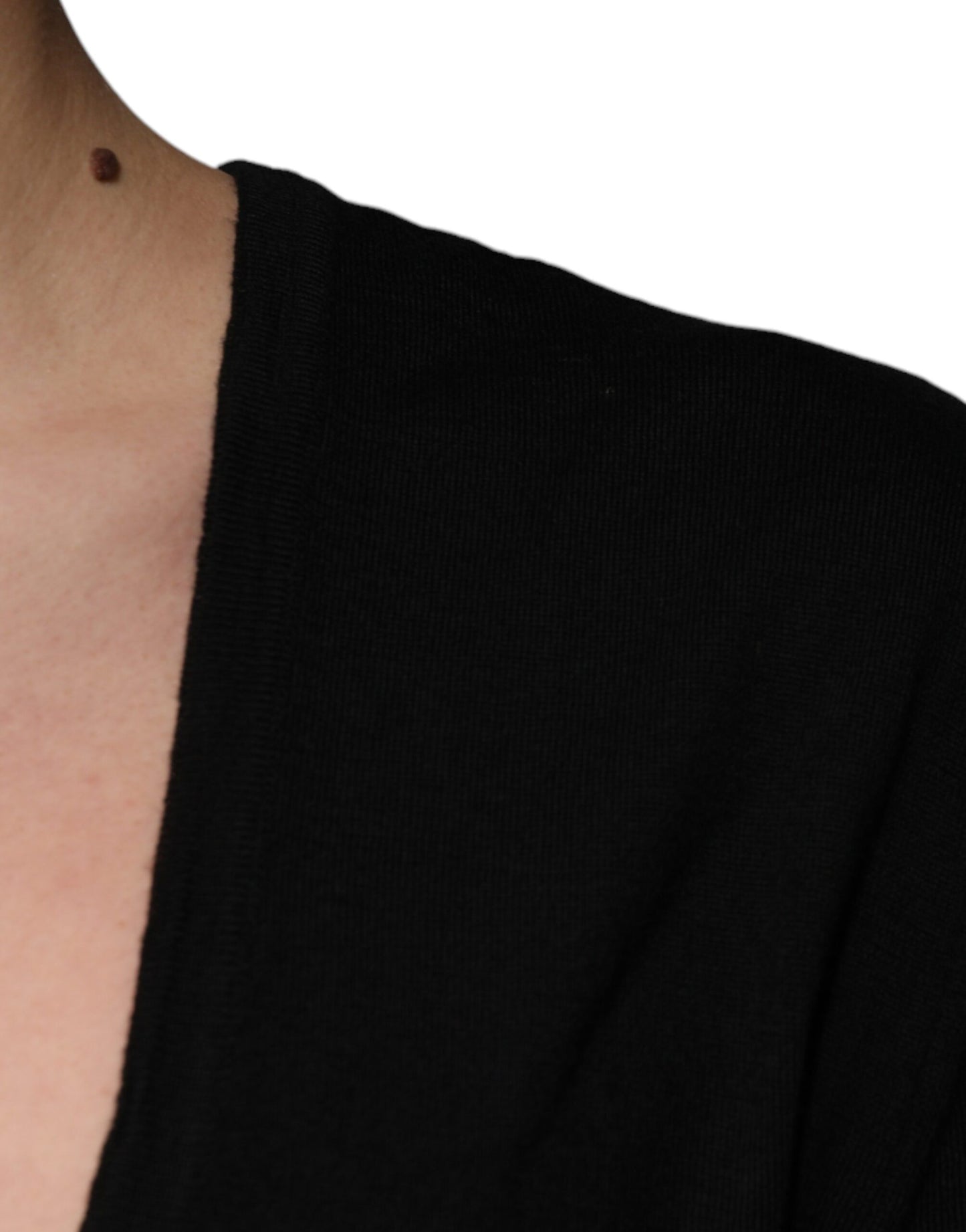 Suéter de cuello redondo de lana negra