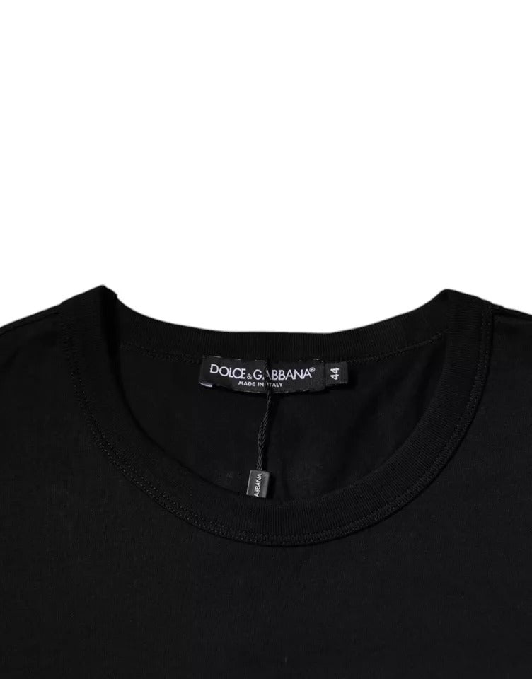 T-shirt noir à manches courtes et col ras du cou en coton