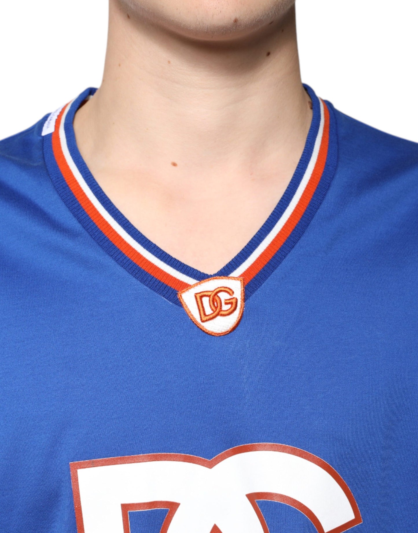 T-shirt à manches courtes et col en V avec logo bleu