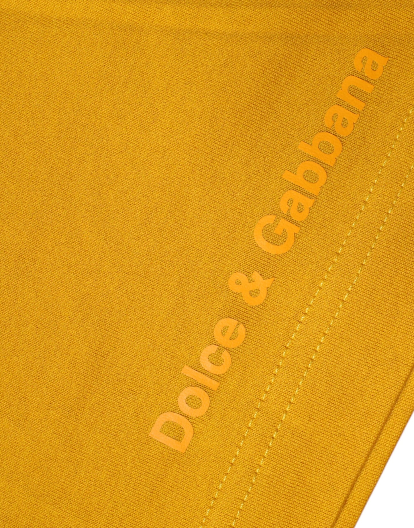 T-shirt à manches courtes et col ras du cou avec logo jaune foncé